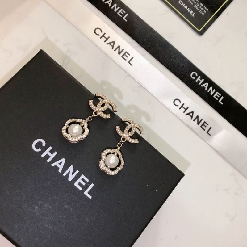 Ch**el earrings